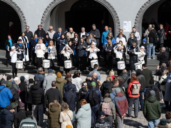 Riigikogu lahtiste uste päev.
