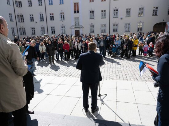 Riigikogu lahtiste uste päev.