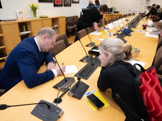 Riigikogu lahtiste uste päev.