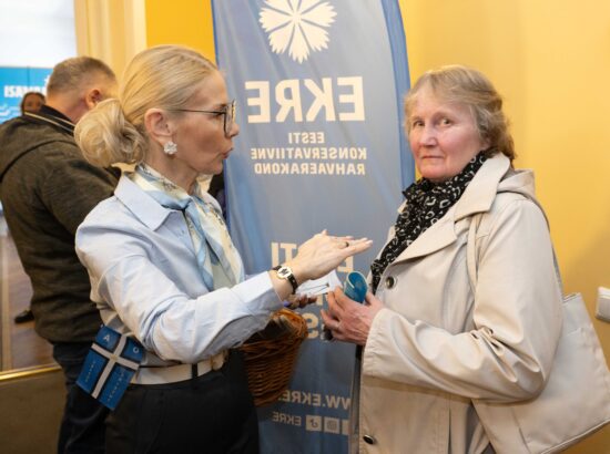Riigikogu lahtiste uste päev.