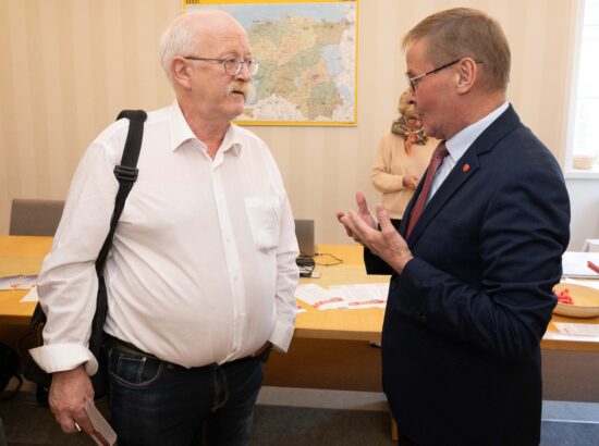 Riigikogu lahtiste uste päev.