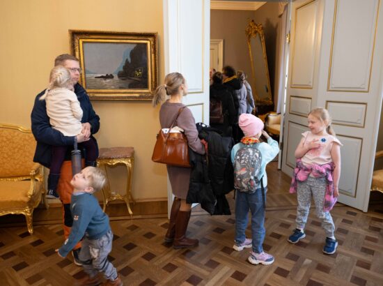 Riigikogu lahtiste uste päev.