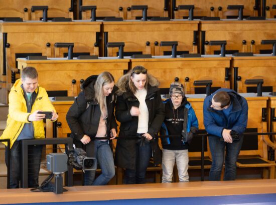 Riigikogu lahtiste uste päev.