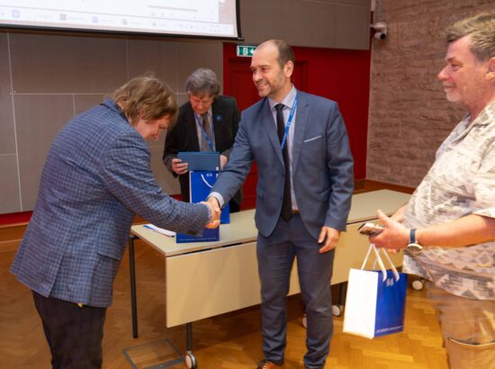 Riigikogu lahtiste uste päev.
