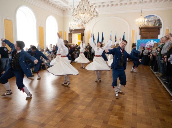 Riigikogu lahtiste uste päev.