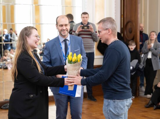 Riigikogu lahtiste uste päev.