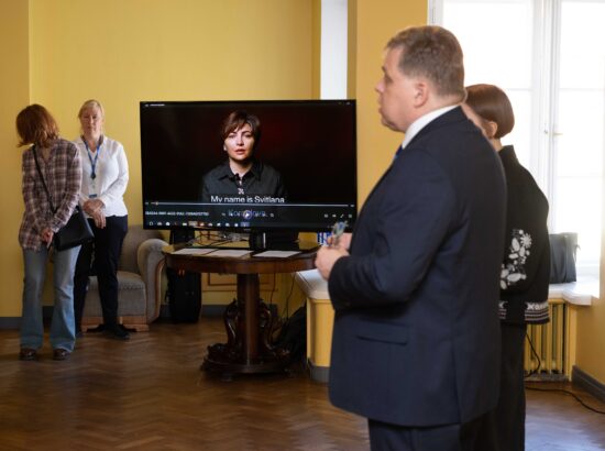 Fotonäitus „Ema“ on pühendatud Ukraina emadele, kes andsid tuleviku ja vabaduse nimel kõige kallima – oma pojad.