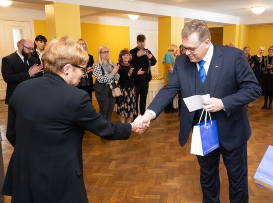 Fotonäitus „Ema“ on pühendatud Ukraina emadele, kes andsid tuleviku ja vabaduse nimel kõige kallima – oma pojad.
