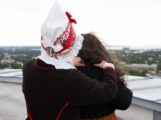 XXVIII laulu- ja XXI tantsupeole „Iseoma“ pühendatud riigilipu heiskamise tseremoonia Kuberneri aias