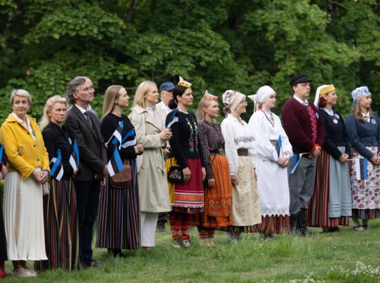 XXVIII laulu- ja XXI tantsupeole „Iseoma“ pühendatud riigilipu heiskamise tseremoonia Kuberneri aias