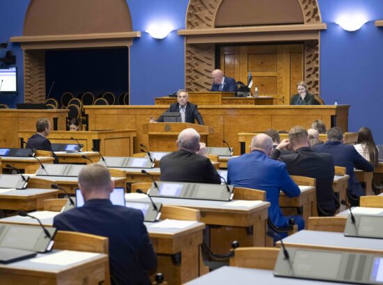 Olulise tähtsusega riikliku küsimuse "Miks toit on kallis?" arutelu. Heido Vitsur.