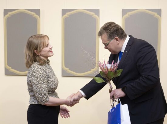 Sirja-Liisa Eelma isikunäituse „Helios“ avamine.