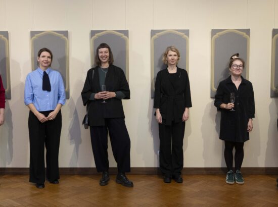 Sirja-Liisa Eelma isikunäituse „Helios“ avamine.
