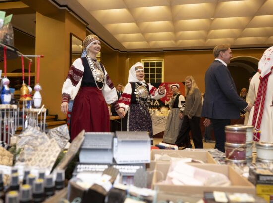 Võrumaa ja Setomaa käsitöö ja talutoodangu näitus