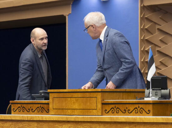 Kalle Grünthalilt saadikupuutumatuse võtmine