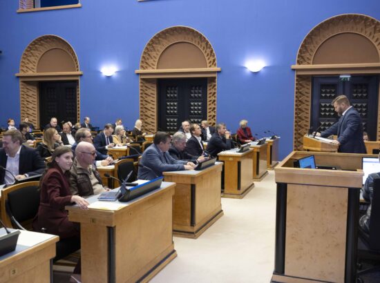 Kalle Grünthalilt saadikupuutumatuse võtmine