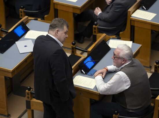 Kalle Grünthalilt saadikupuutumatuse võtmine