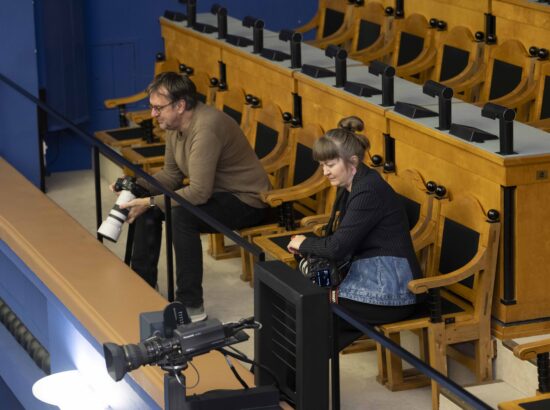 Kalle Grünthalilt saadikupuutumatuse võtmine