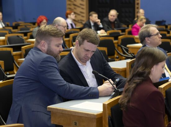 Kalle Grünthalilt saadikupuutumatuse võtmine