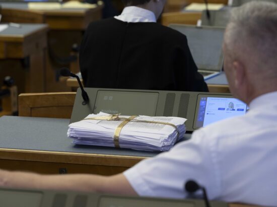 Kalle Grünthalilt saadikupuutumatuse võtmine