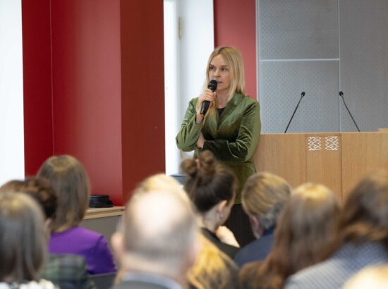 Seminar sotsiaalmeedia mõjust lastele