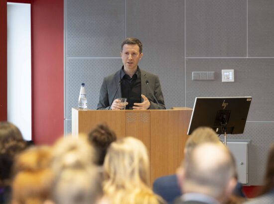 Seminar sotsiaalmeedia mõjust lastele