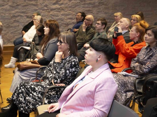 Seminar sotsiaalmeedia mõjust lastele