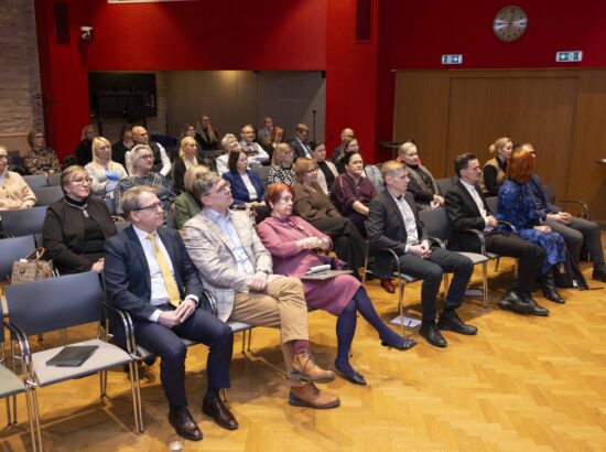 Sotsiaalkomisjoni konverents ülekaalu mõjudest inimesele ja ühiskonnale