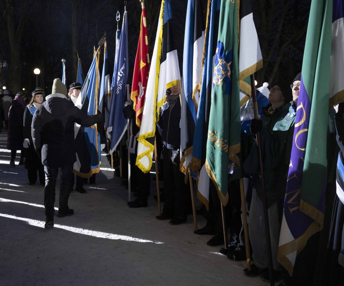 Eesti Vabariigi 108. aastapäeva tähistamine ja pidulik lipuheiskamistseremoonia Toompeal.