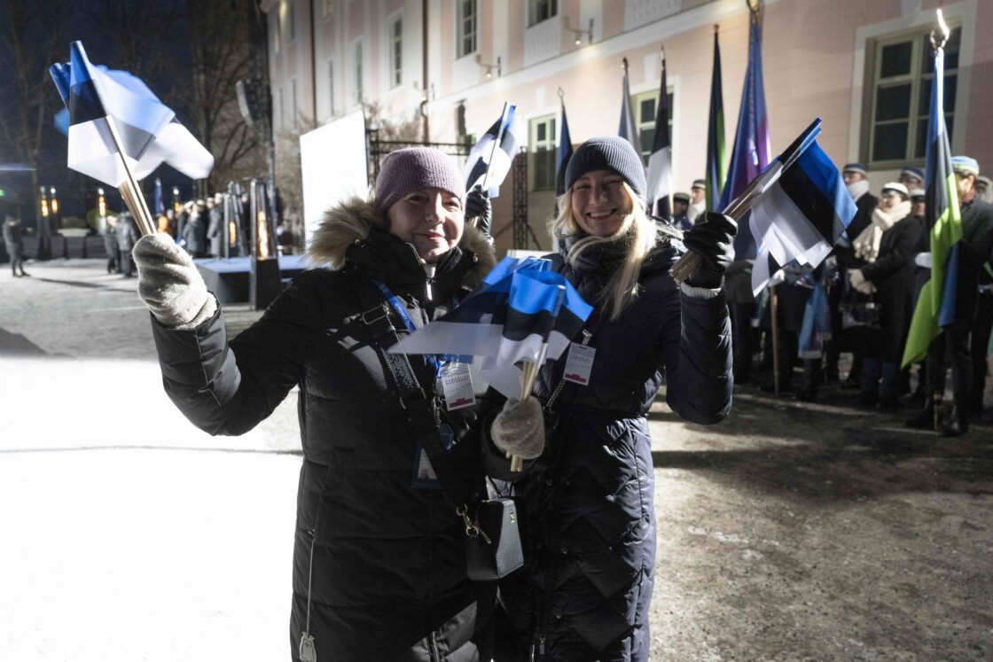 Eesti Vabariigi 108. aastapäeva tähistamine ja pidulik lipuheiskamistseremoonia Toompeal.