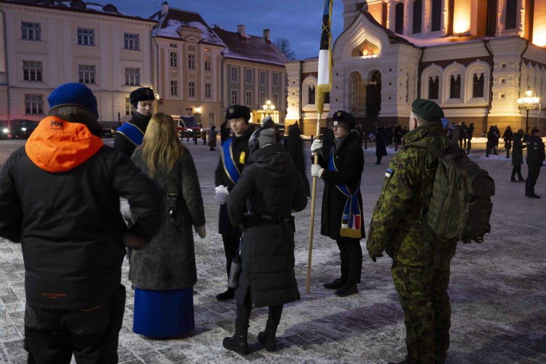 Eesti Vabariigi 108. aastapäeva tähistamine ja pidulik lipuheiskamistseremoonia Toompeal.
