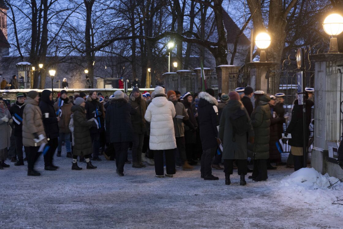 Eesti Vabariigi 108. aastapäeva tähistamine ja pidulik lipuheiskamistseremoonia Toompeal.