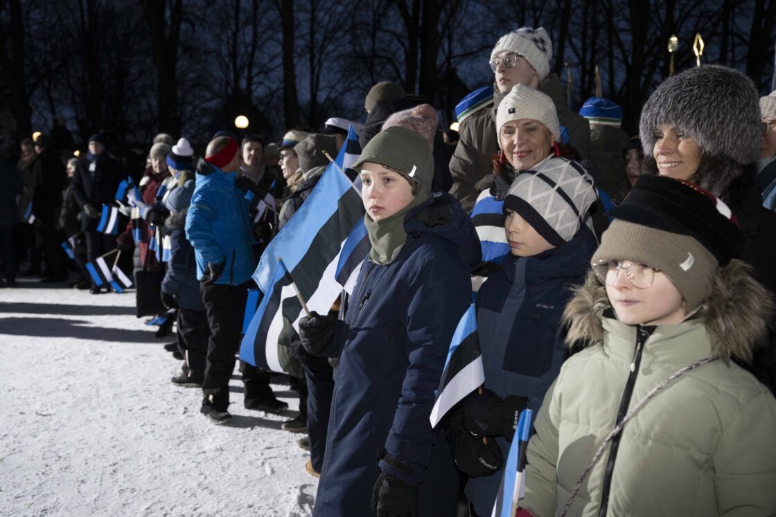 Eesti Vabariigi 108. aastapäeva tähistamine ja pidulik lipuheiskamistseremoonia Toompeal.