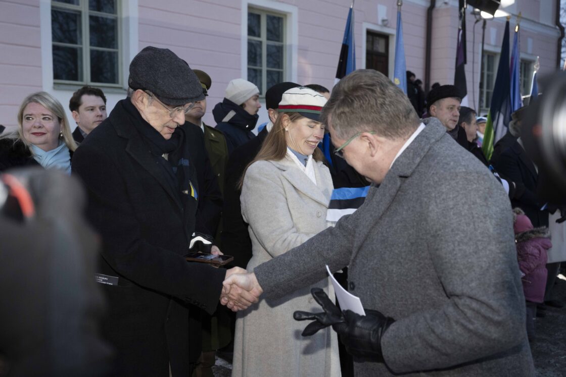 Eesti Vabariigi 108. aastapäeva tähistamine ja pidulik lipuheiskamistseremoonia Toompeal.