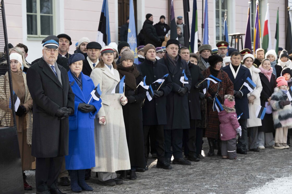 Eesti Vabariigi 108. aastapäeva tähistamine ja pidulik lipuheiskamistseremoonia Toompeal.