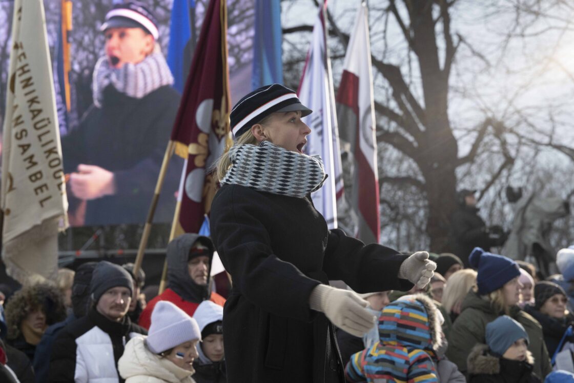 Eesti Vabariigi 108. aastapäeva tähistamine ja pidulik lipuheiskamistseremoonia Toompeal.