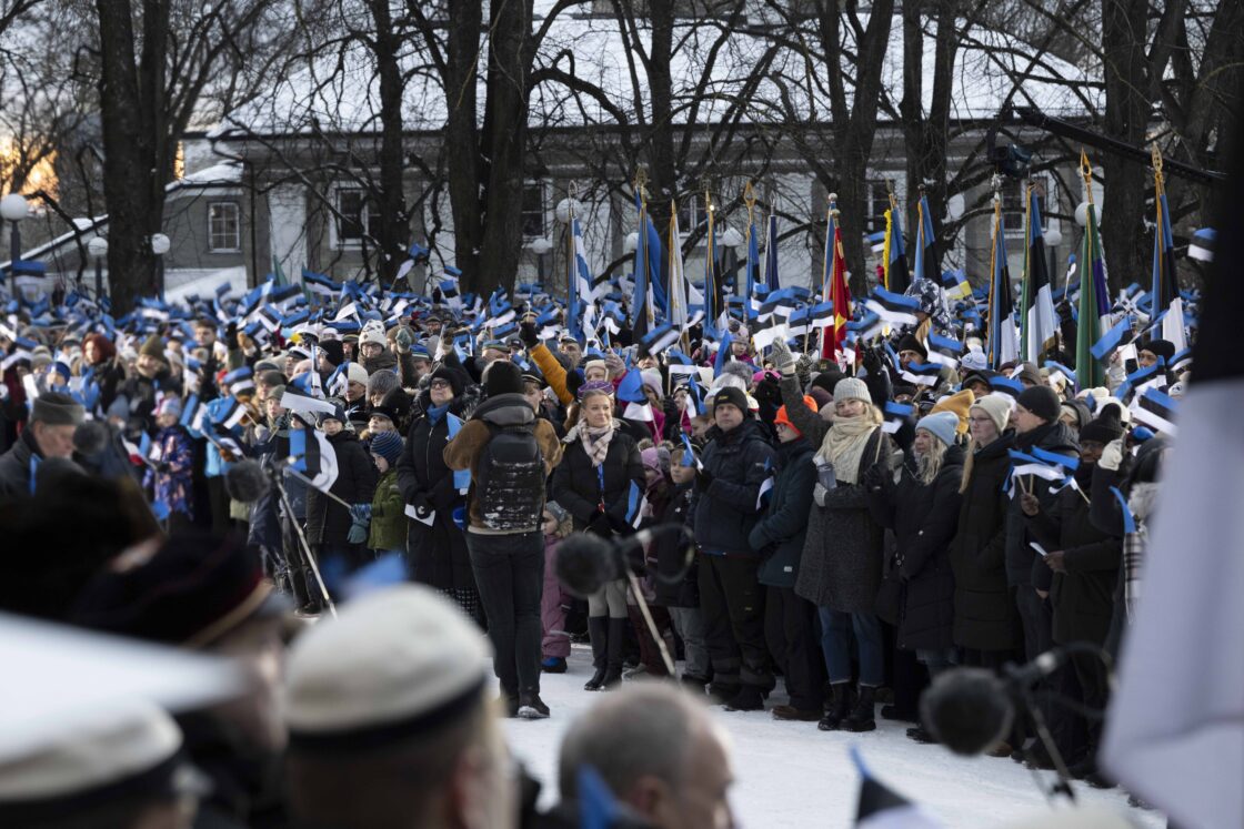 Eesti Vabariigi 108. aastapäeva tähistamine ja pidulik lipuheiskamistseremoonia Toompeal.