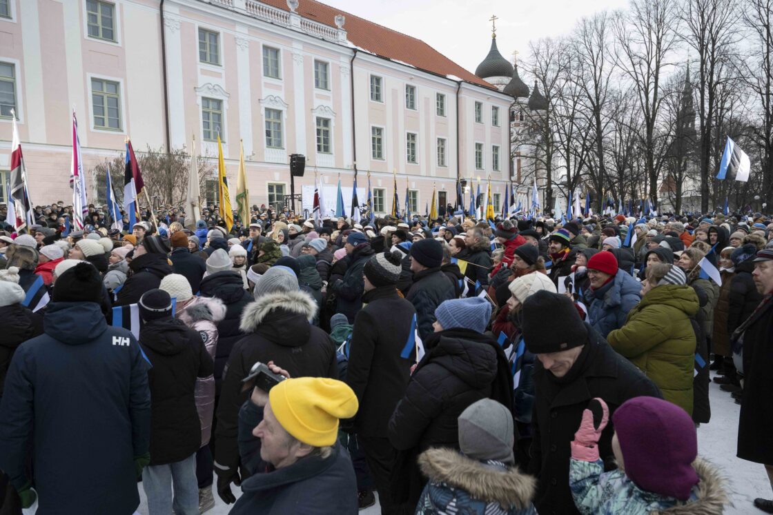 Eesti Vabariigi 108. aastapäeva tähistamine ja pidulik lipuheiskamistseremoonia Toompeal.