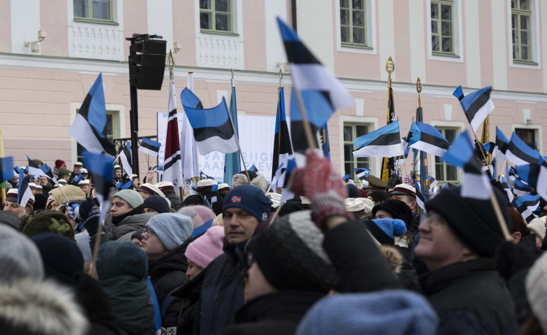 Eesti Vabariigi 108. aastapäeva tähistamine ja pidulik lipuheiskamistseremoonia Toompeal.