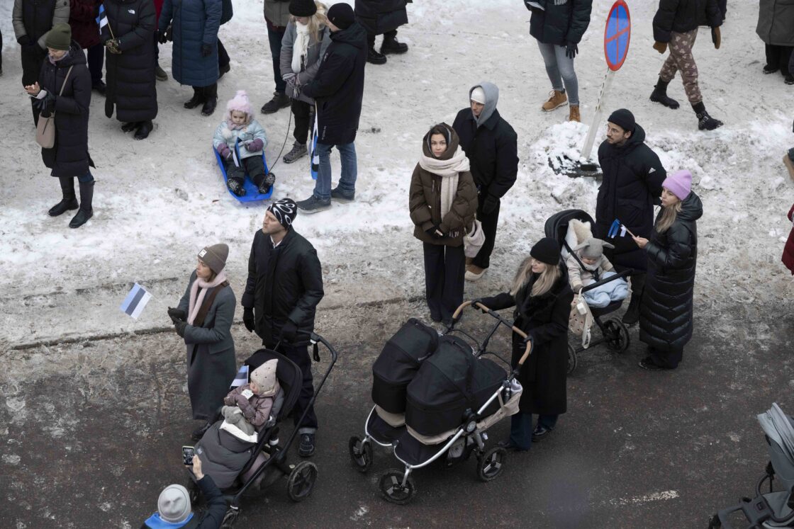 Eesti Vabariigi 108. aastapäeva tähistamine ja pidulik lipuheiskamistseremoonia Toompeal.