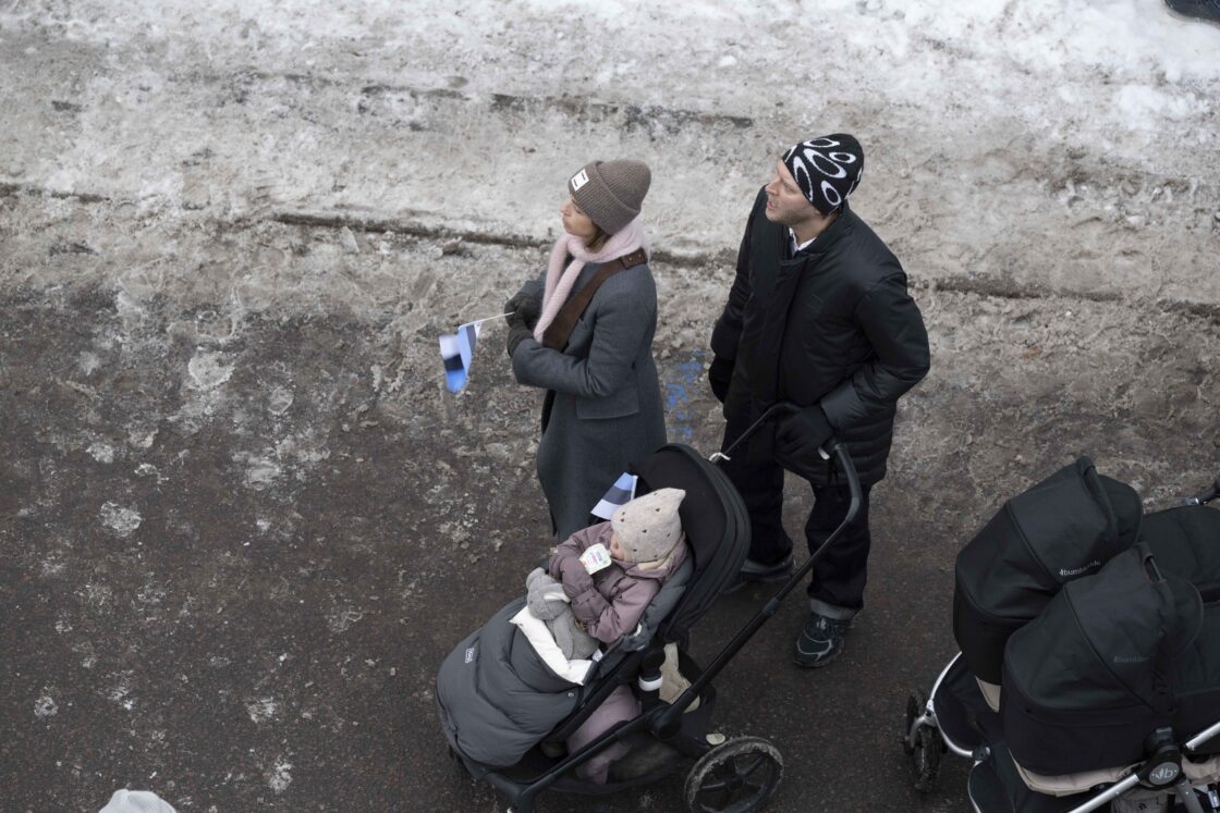 Eesti Vabariigi 108. aastapäeva tähistamine ja pidulik lipuheiskamistseremoonia Toompeal.