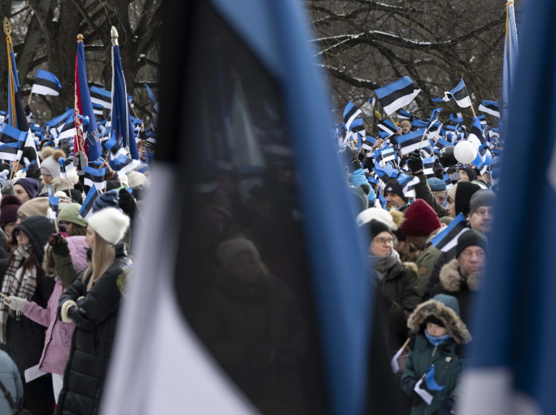 Eesti Vabariigi 108. aastapäeva tähistamine ja pidulik lipuheiskamistseremoonia Toompeal.