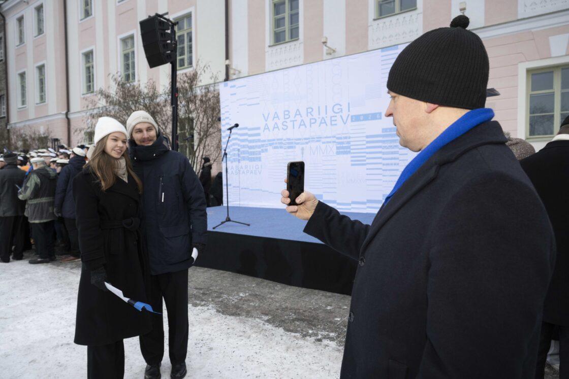 Eesti Vabariigi 108. aastapäeva tähistamine ja pidulik lipuheiskamistseremoonia Toompeal.