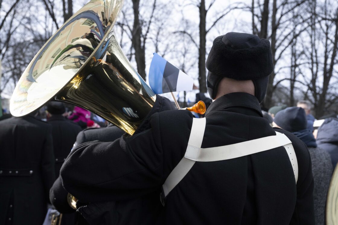 Eesti Vabariigi 108. aastapäeva tähistamine ja pidulik lipuheiskamistseremoonia Toompeal.