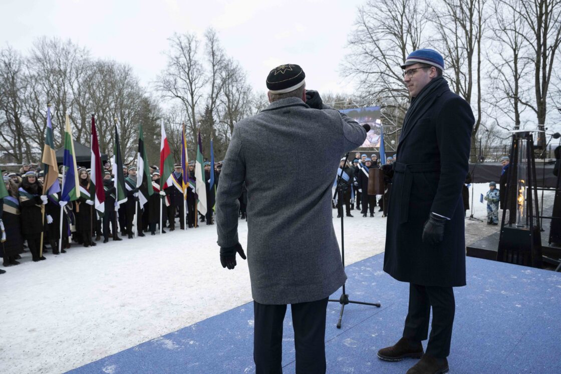 Eesti Vabariigi 108. aastapäeva tähistamine ja pidulik lipuheiskamistseremoonia Toompeal.
