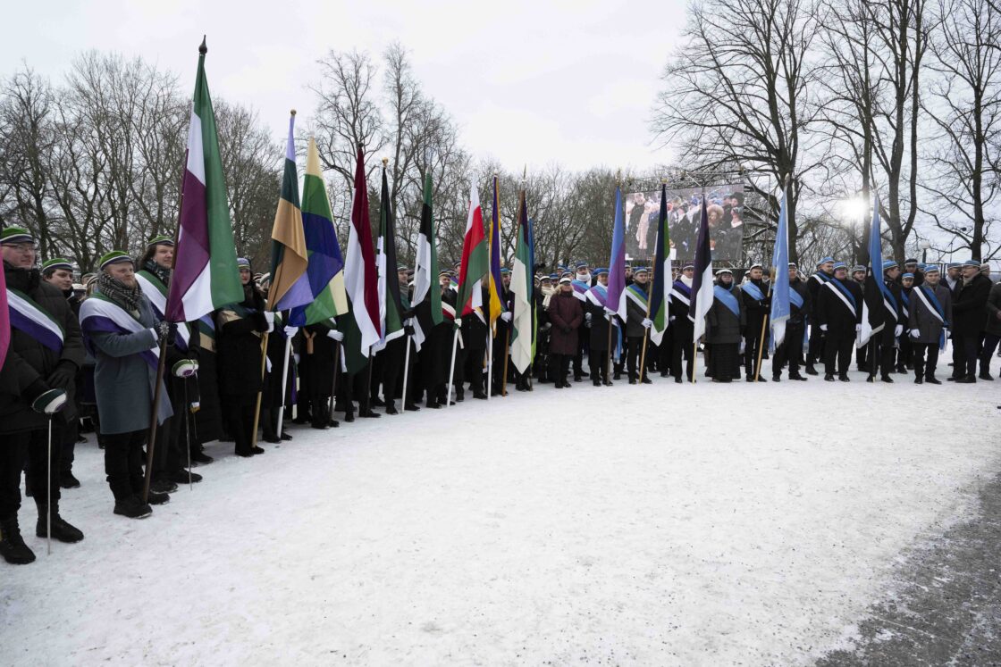 Eesti Vabariigi 108. aastapäeva tähistamine ja pidulik lipuheiskamistseremoonia Toompeal.