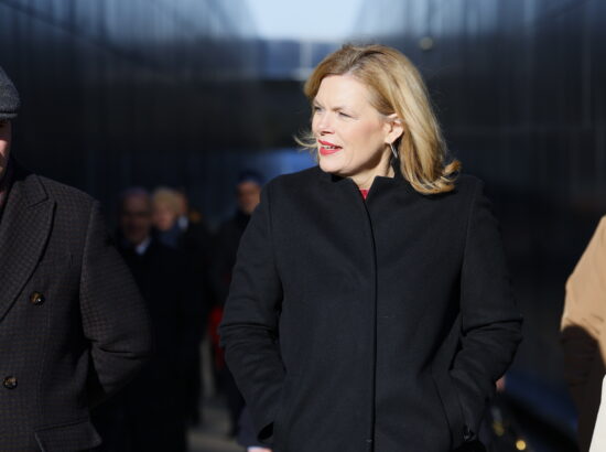 Riigikogu esimees Lauri Hussar ja Bundestagi esimees Julia Klöckner külastasid kommunismiohvrite memoriaali.