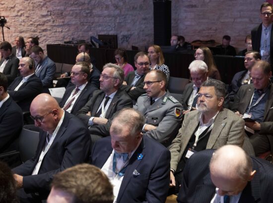 Kesk-Euroopa foorum Riigikogu konverentsisaalis