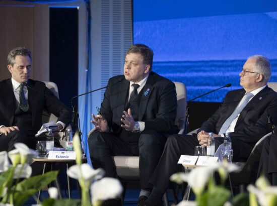 Riigikogu esimees Lauri Hussar Kolme Mere Algatuse tippkohtumise raames toimunud ärifoorumil