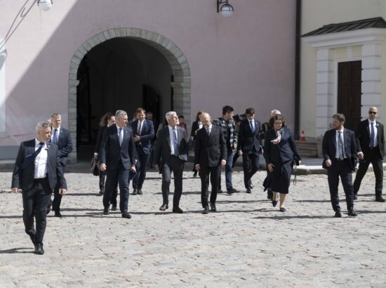 Riigikogu esimees Lauri Hussar kohtus Tšehhi presidendi Petr Paveliga.